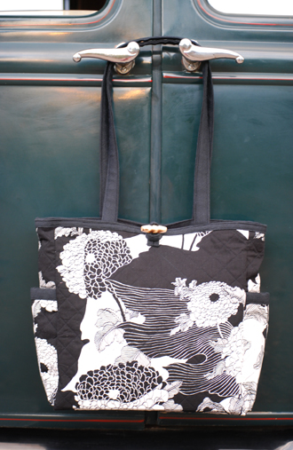 Sam Harvey, handbags, quilted, black blossom